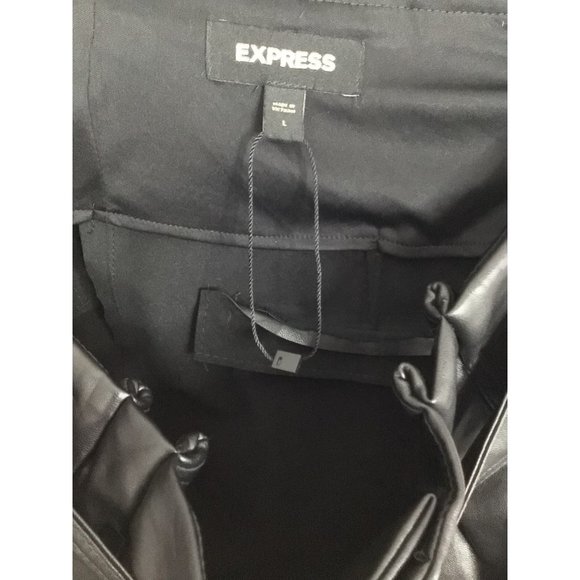 Express Faux Leather Belted Mini Skirt Size Large Black - Picture 3 of 8